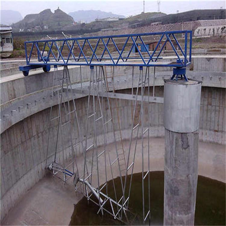 刮泥機(jī)